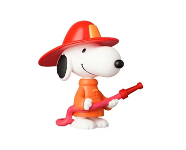 The PEANUTS FIREMAN Snoopy Ultra Detail Figure is a high-quality collectible from Medicom Toy, a brand renowned for its detailed and artistically crafted figures. Snoopy is in a classic fireman outfit, complete with a firefighter's helmet and uniform. the figure is meticulously detailed, from the texture of the fireman's helmet to the buttons and folds of the uniform. 10 cm x 5 cm x 3 cm / .94 inches x 1.8 inches x 1.2 inches
