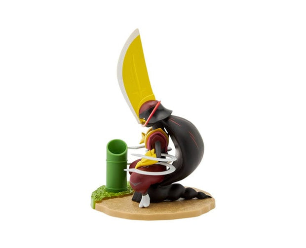 Pokemon Pen Kingambit Stand SECRET of MIGHT 