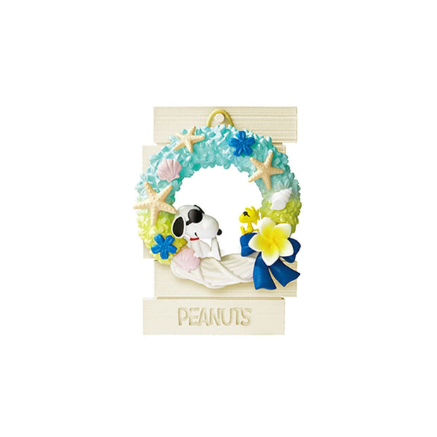 Peanuts Snoopy Wreath Collection